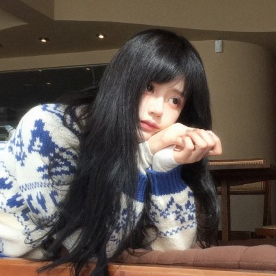 马路对面的房子
